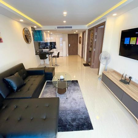 Large Luxury, Pool View, Grand Avenue, Pattaya - 202 Apartment Luaran gambar